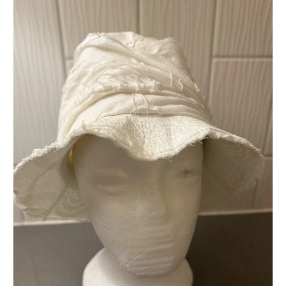 San Diego Hat Co. Bucket Hat  White Cotton Distressed Women's OS EUC Summer
